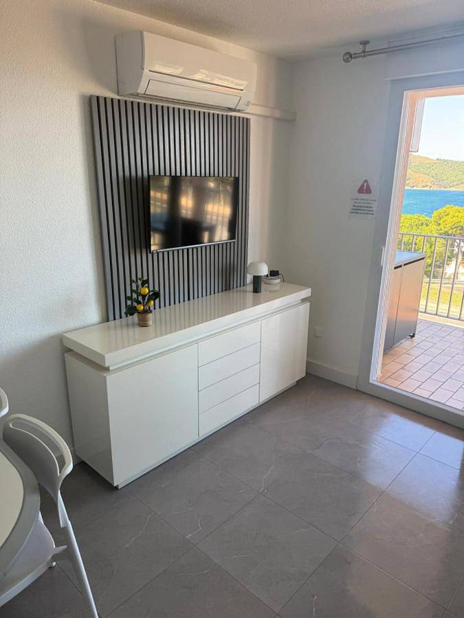 Gîte pour 4 personnes, avec vue et terrasse, adapté aux familles dans Office De Tourisme De Banyuls Sur Mer - 4