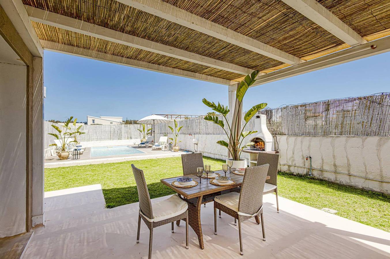 Villa Gialla by Villa Plus in Santa Maria del Focallo, Ispica