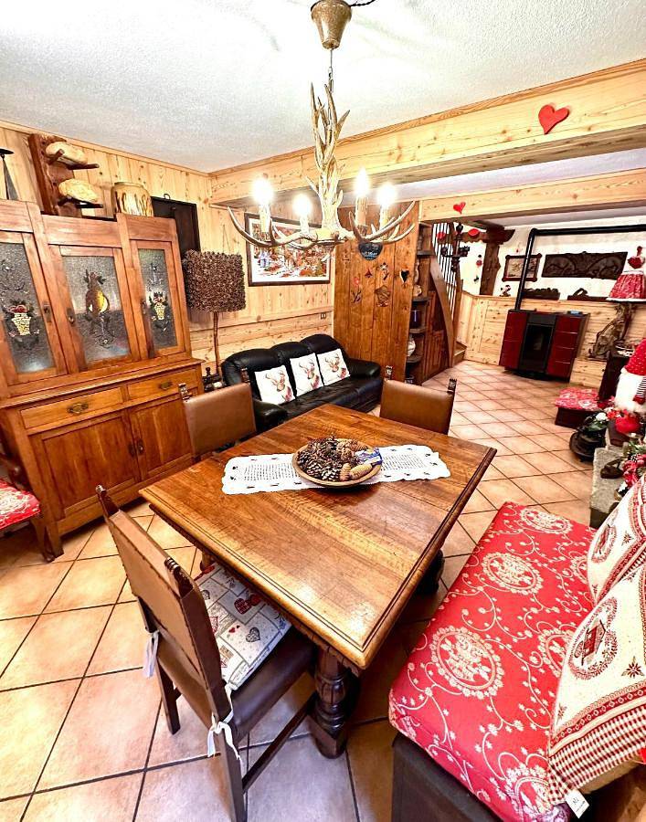 Appartamento per 3 persone, con Balcone e Terrazza nonché Panorama a Comune di Pré-Saint-Didier