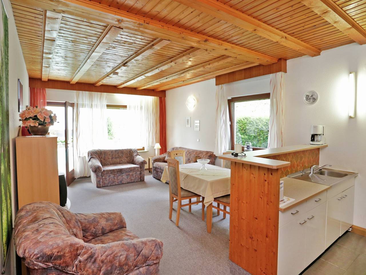 Ganze Wohnung, Wohnung in Armsfeld nahe Wald & Sauna in Bad Wildungen, Waldecker Land