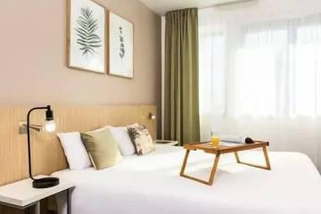 Appartement De Vacances pour 2 Personnes dans Maisons-Alfort, Val-de-Marne, Photo 1