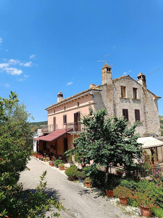 Ferienwohnung für 3 Personen, mit Garten