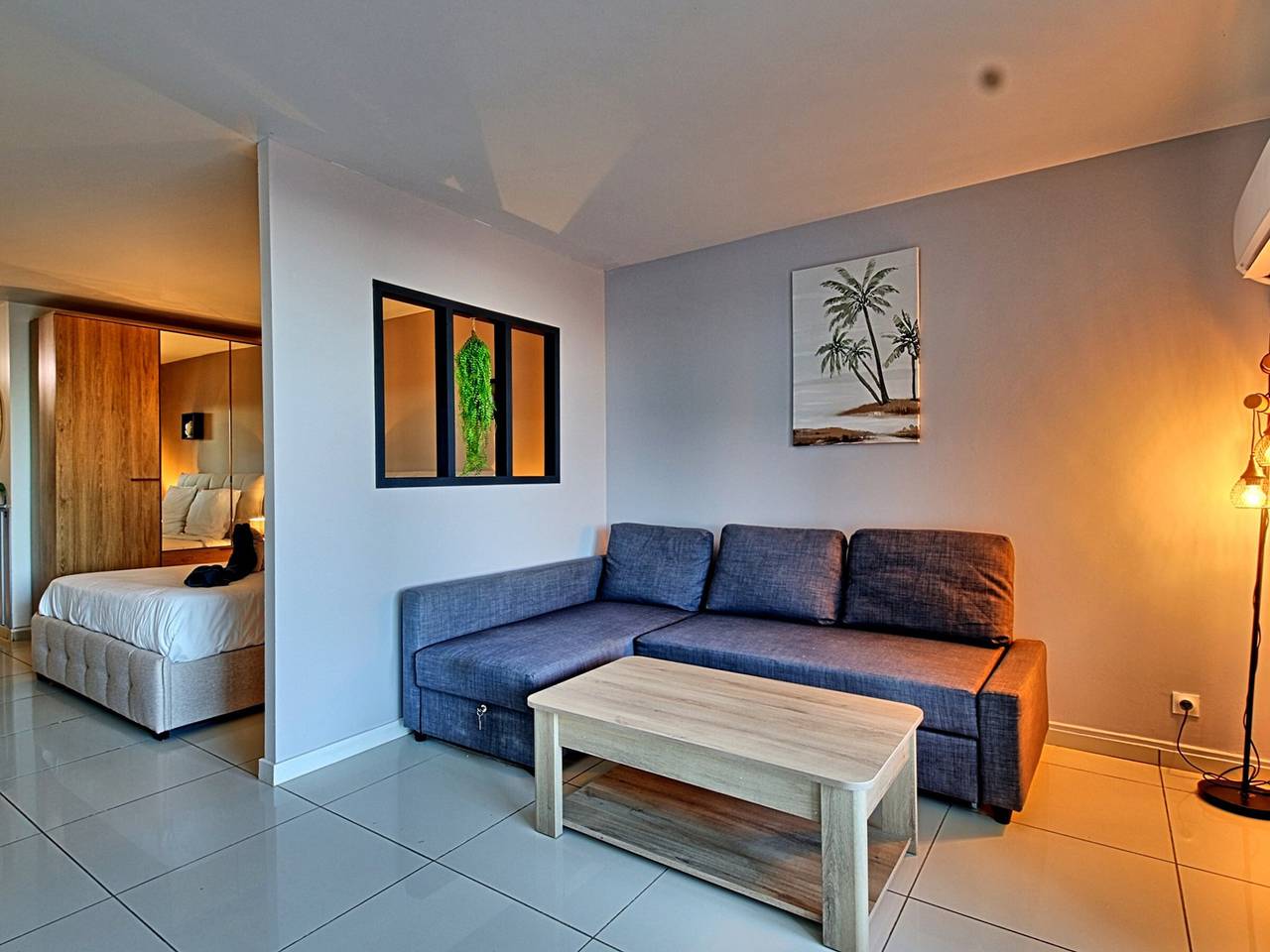 Studio entier, Escapade Romantique à Proximité de la Plage d'Orient Bay in Saint Martin