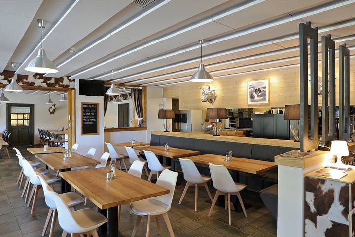 Hôtel pour 2 personnes, avec balcon, adapté aux familles dans Canton de Vaud - 4