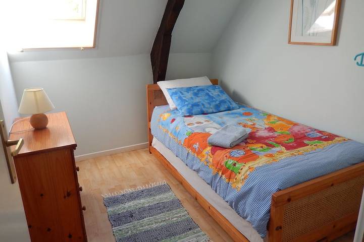 Gîte pour 6 personnes, avec piscine et jardin à Moustoir-Remungol - 4