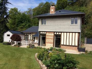 Gîte pour 5 personnes, avec sauna ainsi que terrasse et jardin à Vinnemerville