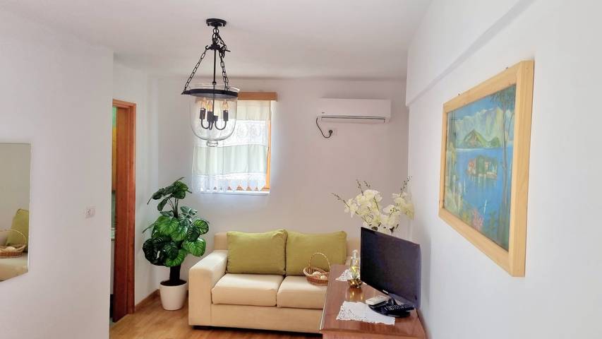 Villa pour 9 personnes, avec balcon et jacuzzi, adapté aux familles en Albanie - 3