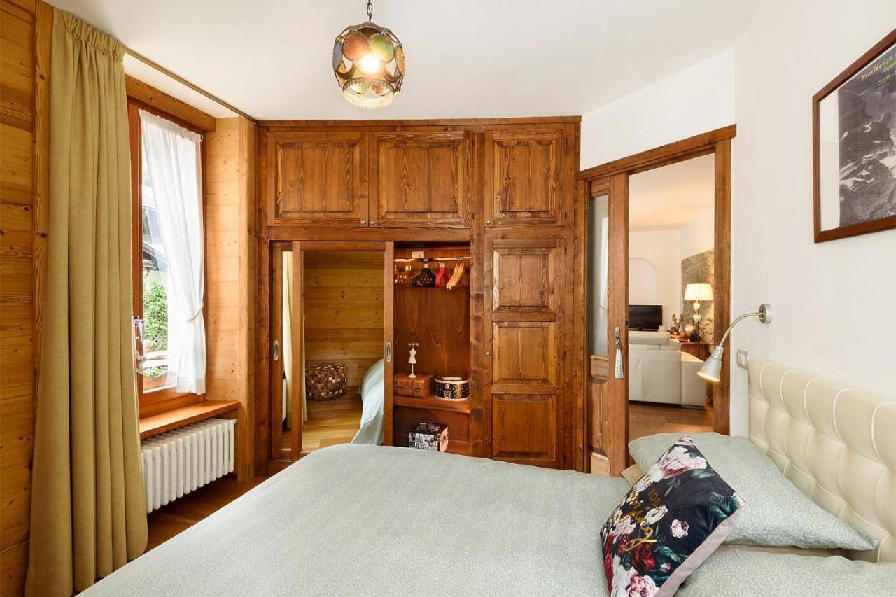 Appartamento intero, Appartamento Casa Weisstor con patio, giardino e orti vista Monte Rosa in Borca (Macugnaga), Macugnaga