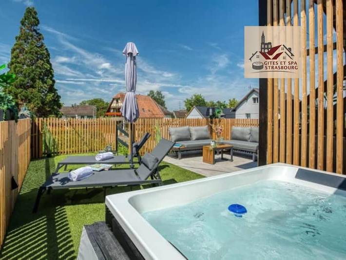 Gîte pour 6 personnes, avec sauna ainsi que terrasse et jacuzzi à Truchtersheim