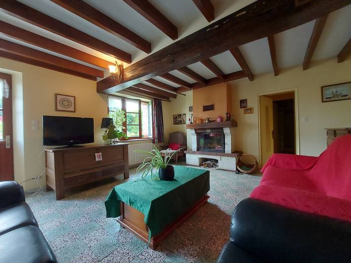 Charming Country Getaway with Garden, Near Paris - Sleeps 6 in Mézières-au-Perche, Châteaudun region
