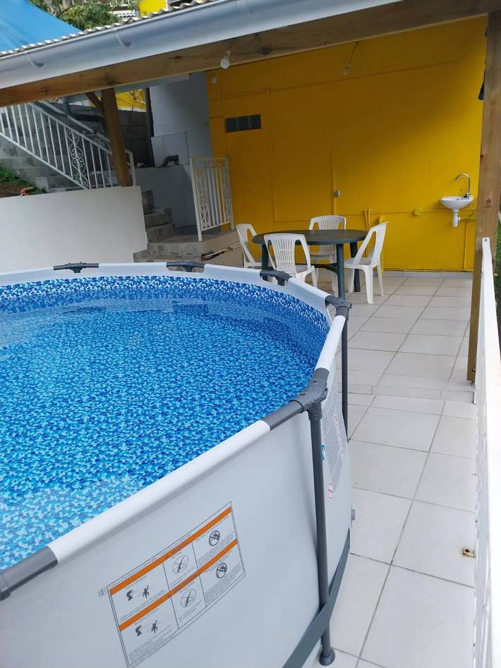 Studio pour 2 personnes, avec balcon et piscine