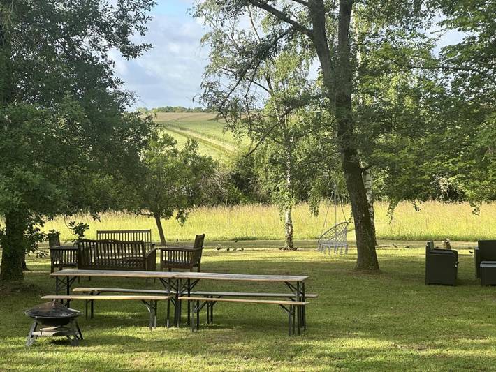 Location de vacances pour 18 personnes, avec piscine et jacuzzi ainsi que sauna et terrasse, animaux acceptés à Ury - 2