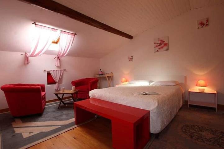 Chambre d’hôte pour 4 personnes, avec jardin à Polignac - 2