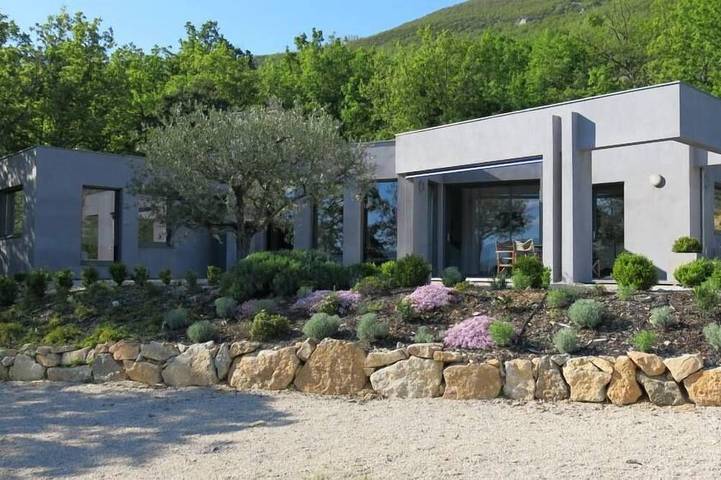 Gîte pour 6 personnes, avec jardin et terrasse à Bellecombe-Tarendol