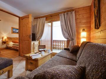 Gîte pour 8 personnes, avec sauna et balcon, animaux acceptés à Villard-sur-Doron