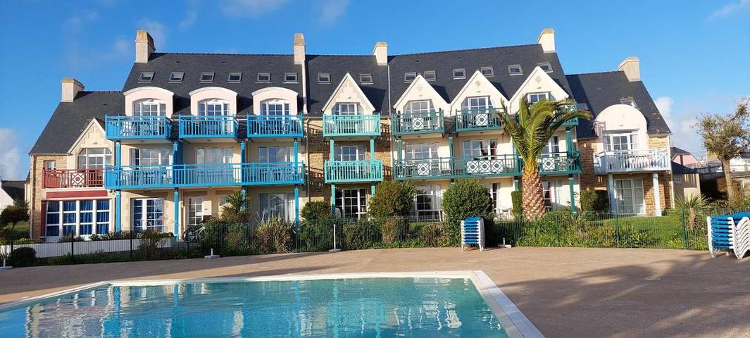 Gîte pour 4 personnes, avec vue ainsi que jardin et piscine dans Plage de Grève Blanche (Guilvinec) - 3