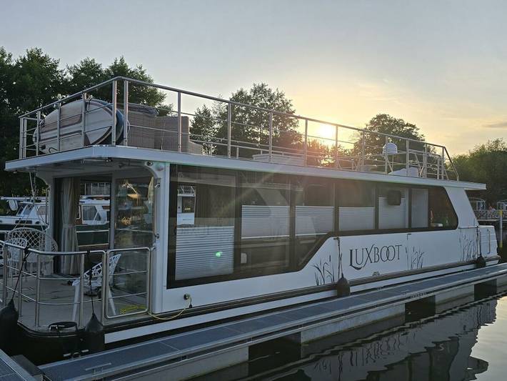Hausboot für 4 Personen, mit Terrasse in Brandenburg - 3