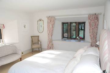 Holiday Rental for 14 People in Cornwall, Photo 1