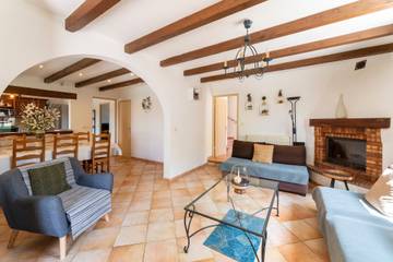 Villa With Pool for 10 People in Vaison-la-Romaine, Provence-Alpes-Côte d'Azur, Photo 4