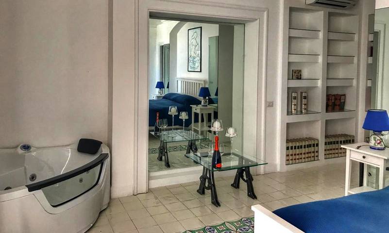 Chambre d’hôte pour 5 personnes, avec terrasse à Santa Maria di Castellabate - 4