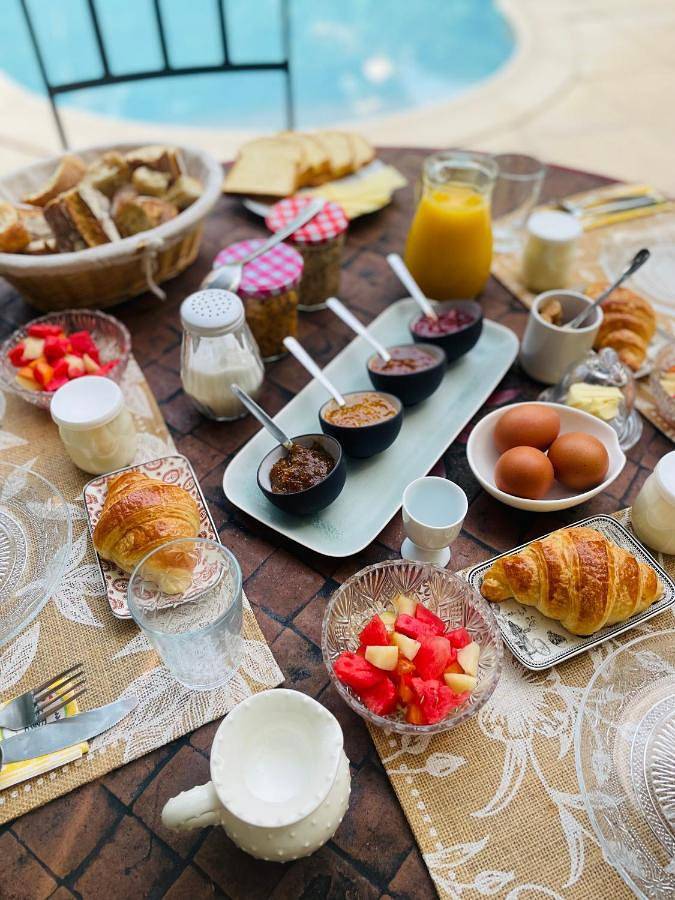 Location de vacances pour 2 personnes, avec jardin et piscine à Saint-Julien-de-Peyrolas - 3