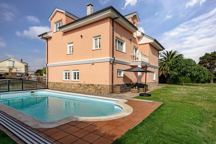 Apartamento para 10 personas, con Balcón y Jardín