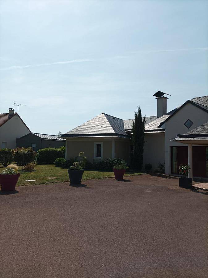 Chambre d’hôte pour 4 personnes, avec Terrasse et Jardin