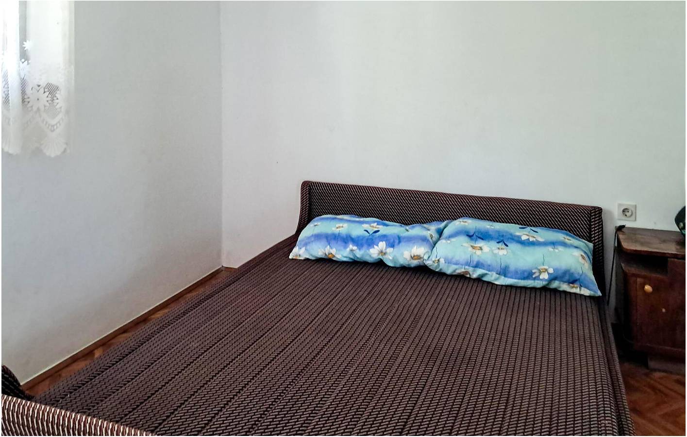 Ganze Ferienwohnung, Gemütliche Ferienwohnung in Dramalj mit WLAN, Klimaanlage und Küche – 300 m vom Stadtzentrum entfernt in Dramalj, Primorje-Gorski Kotar