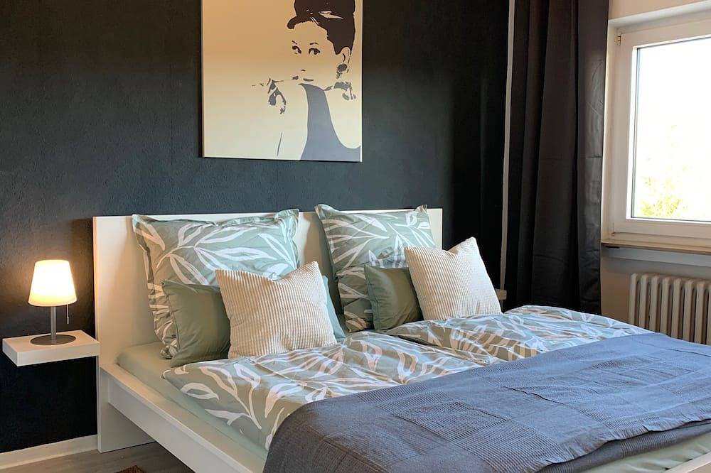 Ganze Wohnung, Cosi Apartment 2Sz + Balkon, Nähe Badesee, Alla-Hopp-Anlage, Einkaufen, Autobahn in Hemsbach, Kurpfalz