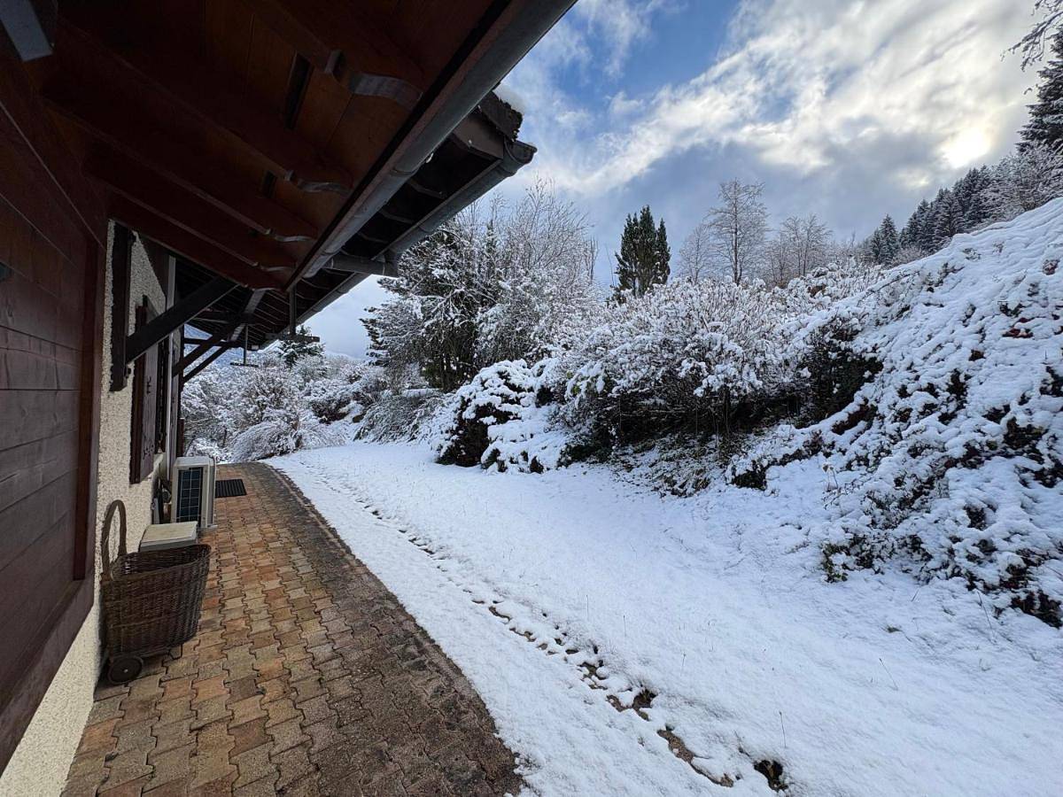 Chalet des sources in La Rivière-Enverse, Région de Bonneville