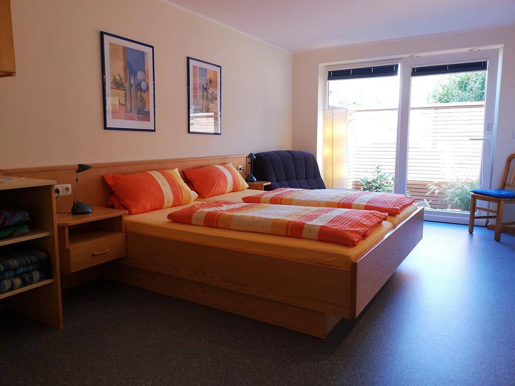 Ganze Ferienwohnung, 2-Bettwohnung, Müller Thurgau in Zell Stadt (Mosel), Zell (Mosel)