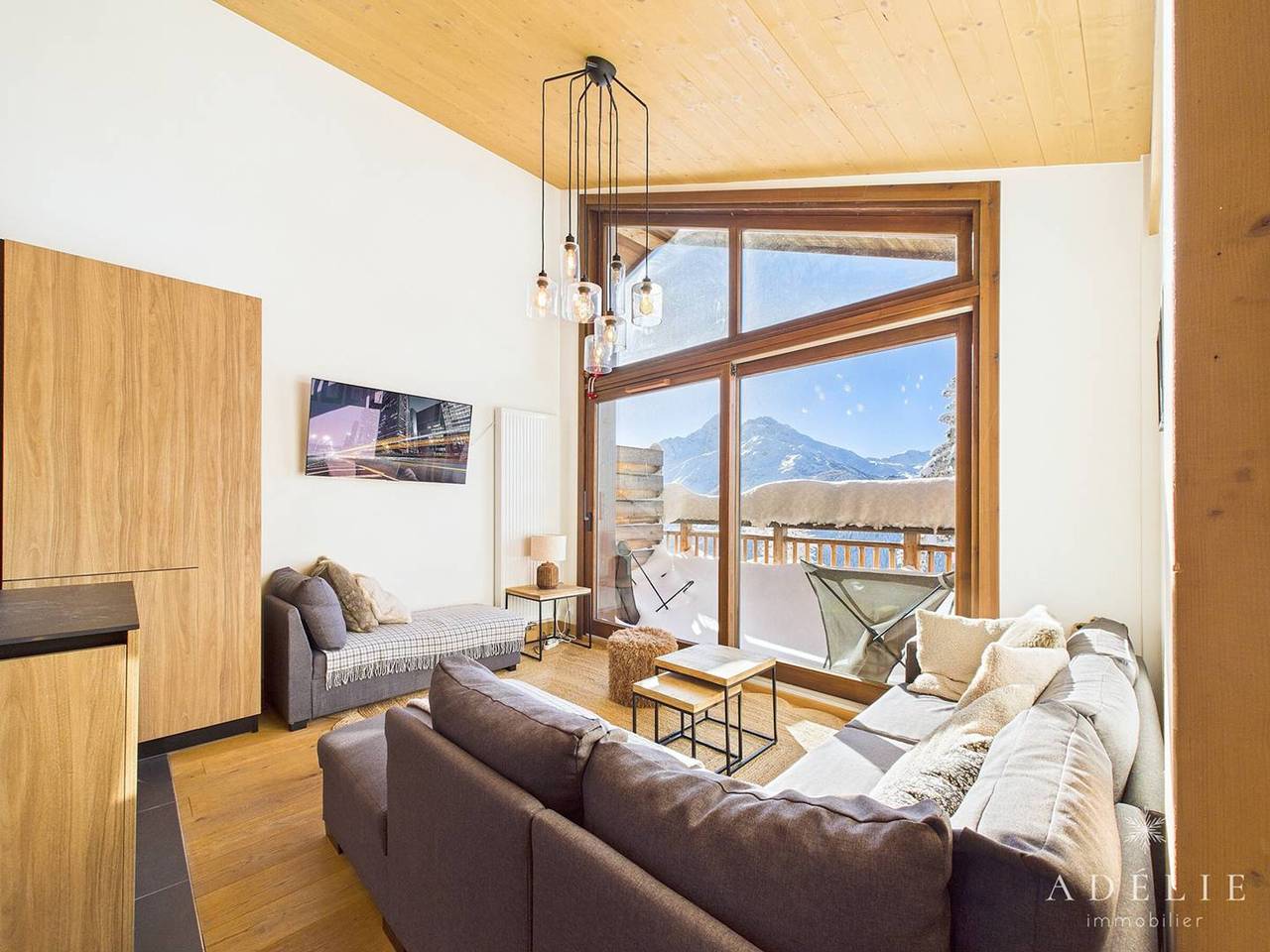 Appartement entier, Superbe Apt 5P au Centre, 200m des Pistes, 3 Sdb, Mezzanine, Balcon Sud, Parking, Wifi in La Rosière, Montvalezan
