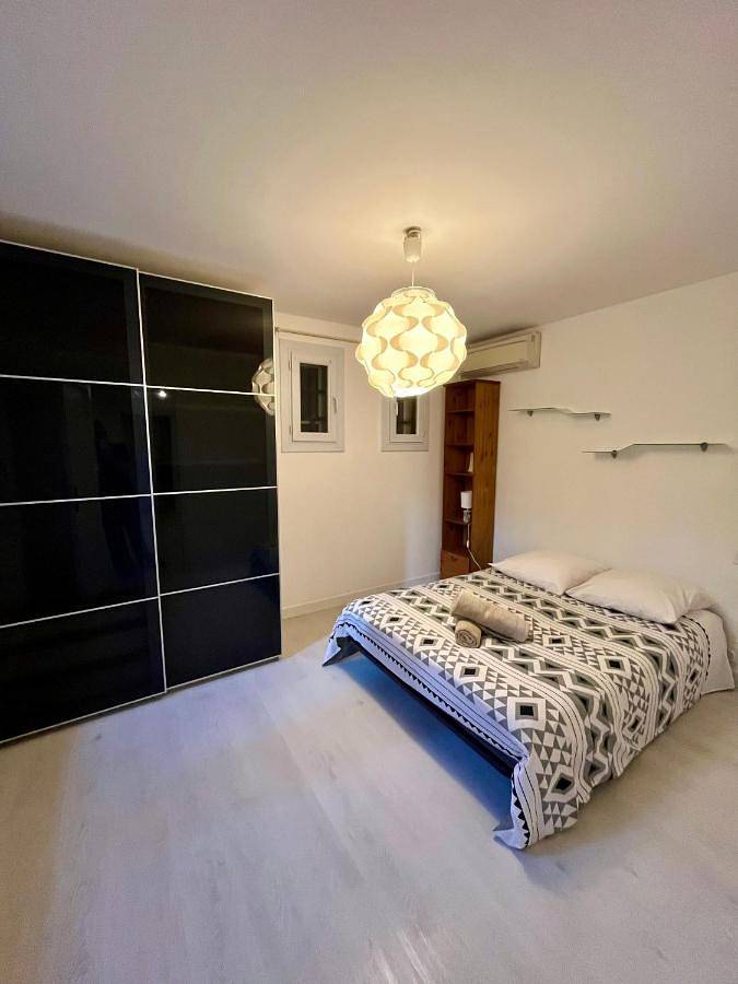 Location de vacances pour 8 personnes, avec jardin et jacuzzi, adapté aux familles à Gardanne - 2