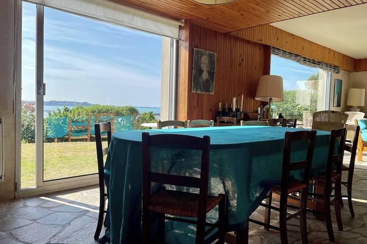 Location de vacances pour 12 personnes, avec Terrasse et Jardin dans Plage Saint-Sieu (Lancieux)