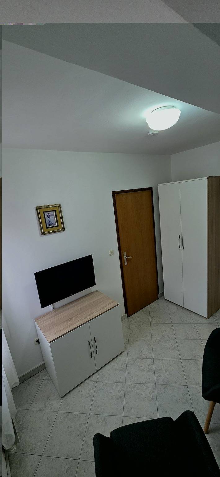 Ganze Wohnung, Ferienwohnung für 2 Personen mit Terrasse in Fažana (Kroatische Adria), Fazana