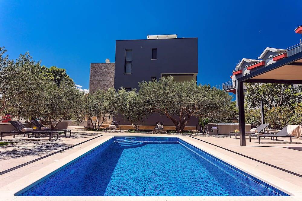 Casa vacanza a Omiš-Riviera a partire da 492€ a notte