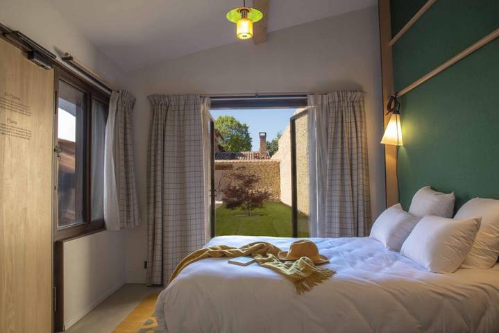 Hôtel pour 2 personnes, avec jardin ainsi que piscine et vue