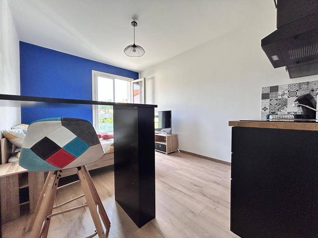 Appartement entier, Studio confortable et lumineux proche des hôpitaux - Hotel de ville Beaumont in Beaumont (Puy-de-Dôme), Parc naturel régional des Volcans d'Auvergne