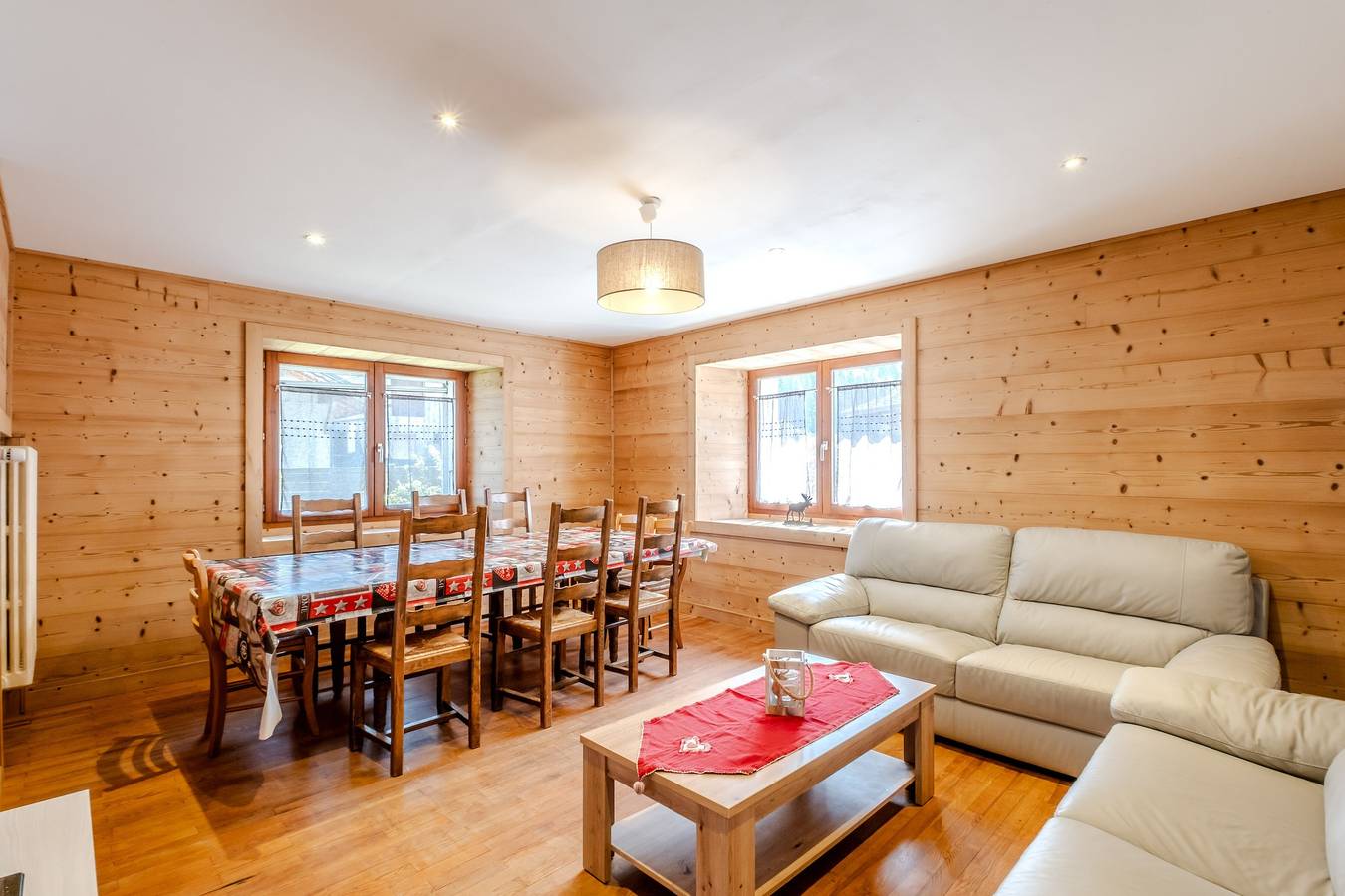 Appartement entier, Le Col de Feu - Joli duplex pour 8 avec jardin in Lullin, Région de Thonon-les-Bains