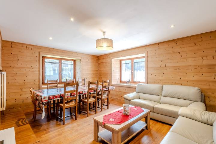 Appartement entier, Le Col de Feu - Joli duplex pour 8 avec jardin in Lullin, Région de Thonon-les-Bains