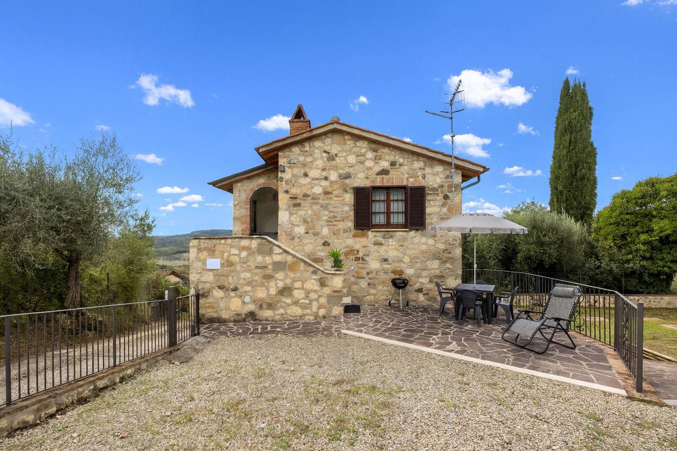 Oliveto Del Cantarello in Chiusi, Chianti