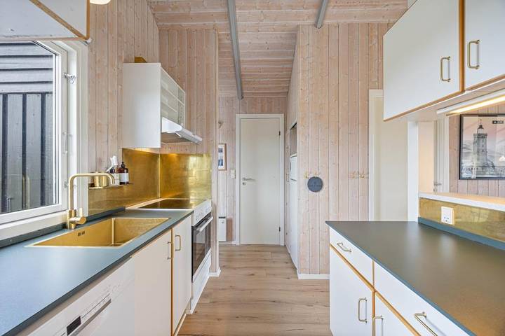 Gemütliches Ferienhaus in Nr. Lyngvig in Nachbarschaft zum Fjord in Nørre Lyngvig, Hvide Sande