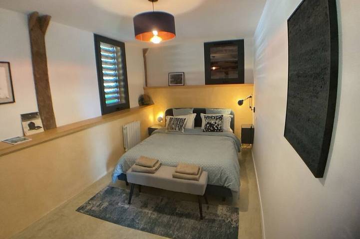Gite avec piscine pour 6 personnes au coeur du Perigord Noir in Veyrines-de-Domme, Périgord Noir
