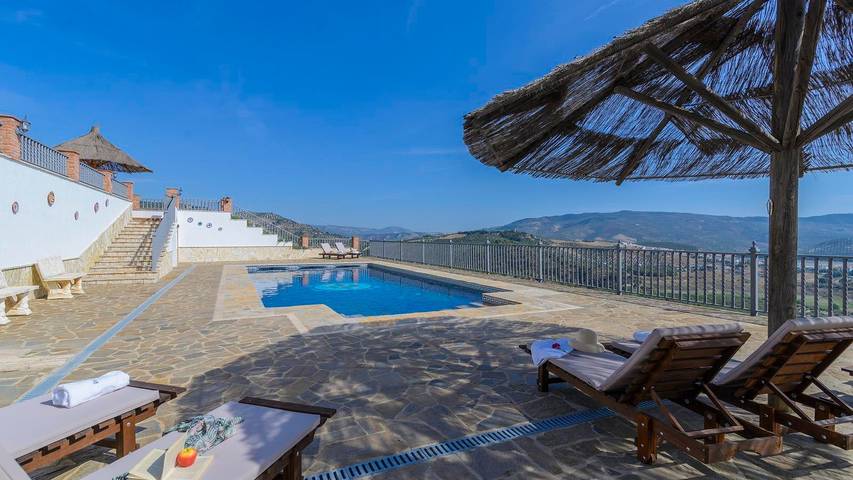 Casa rural para 8 personas, con piscina y balcón/terraza en Iznájar - 2