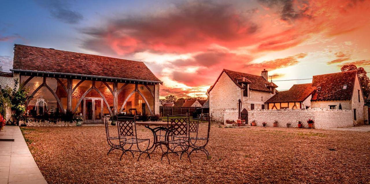 Two-Bedroom House in Cussay, Région de Loches