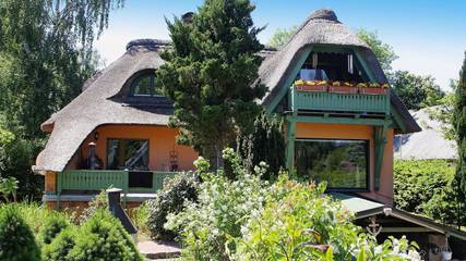 Ferienhaus für 6 Personen, mit Balkon und Sauna in Jabel