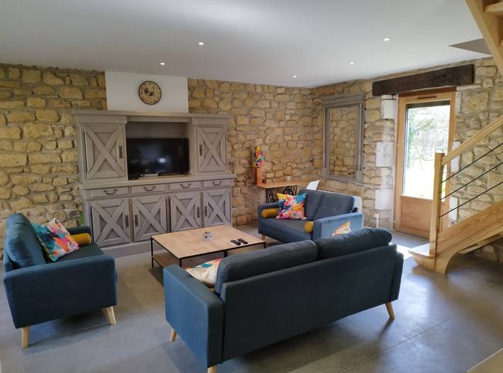 Gîte pour 6 personnes, avec piscine ainsi que jardin et terrasse dans Périgord Vert - 3