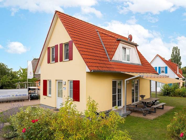 Ferienhaus für 8 Personen, mit Terrasse und Garten sowie Sauna - 1