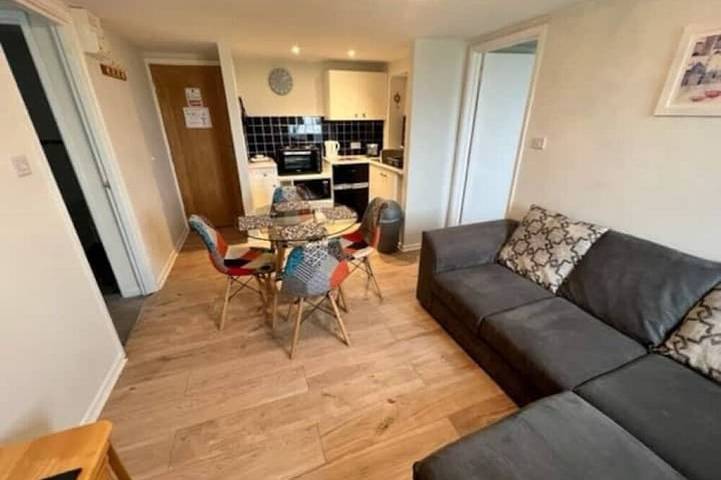 Ferienwohnung für 4 Personen, mit Pool und Garten in Devon