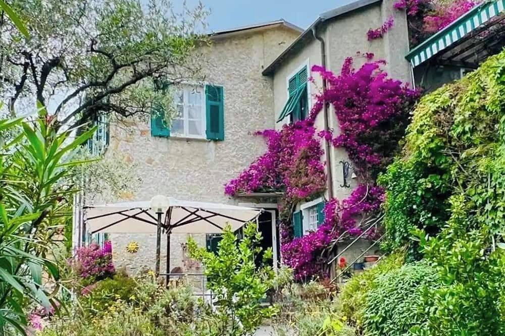 Gorgeous Villa Zoagli in Zoagli, Riviera di Levante